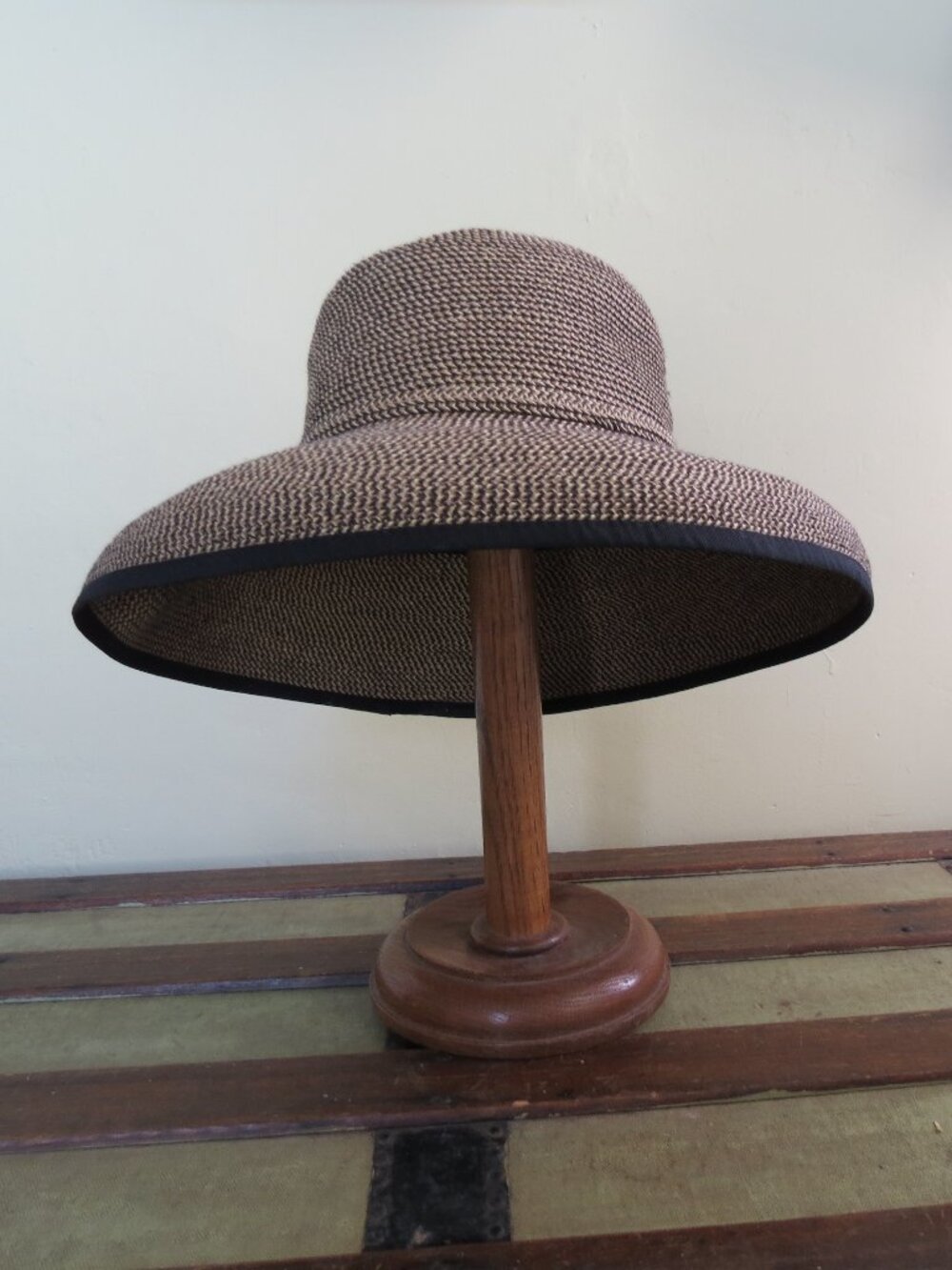 Stylish San Diego Hat Co Sun Hat Wide Brim Brown Trim